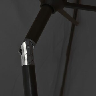 Parasol met LED-verlichting en stalen paal 300 cm zwart