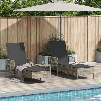 Ligbed met kussen 2 pcs Lichtgrijs 35 x 35 x 32cm poly rattan