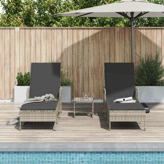 Ligbed met kussen 2 pcs Lichtgrijs 35 x 35 x 32cm poly rattan