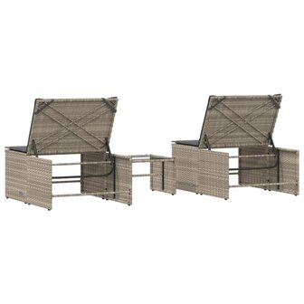 Ligstoelen 2 st met tafel lichtgrijs poly rattan