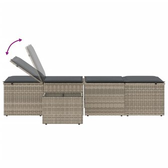 Ligstoelen 2 st met tafel lichtgrijs poly rattan