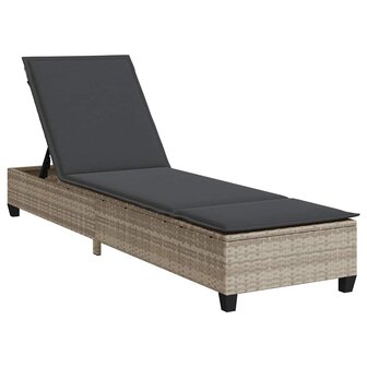 Ligstoel met kussens lichtgrijs 55x200x25,5cm polyrotan