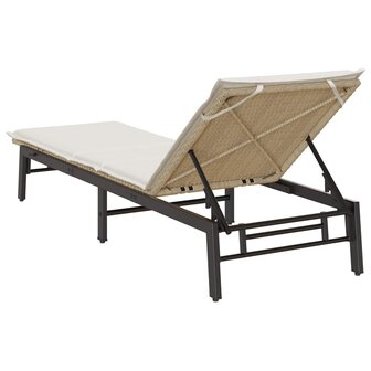 Ligstoel met kussen beige polyrotan