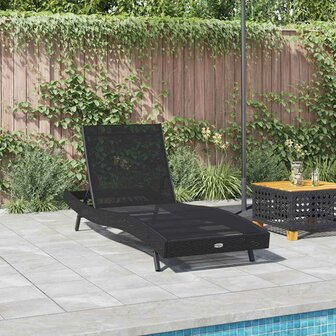 Ligstoel 1-persoon Zwart 70 x 197 x 82 cm Poly Rattan en Metaal