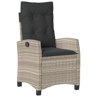 Tuinstoelen 2 st verstelbaar met kussens poly rattan lichtgrijs