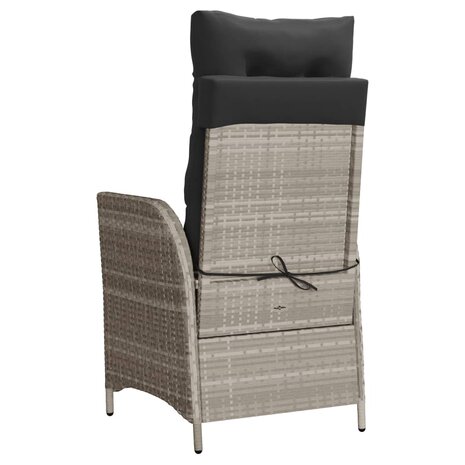 Tuinstoelen 2 st verstelbaar voetensteun poly rattan lichtgrijs