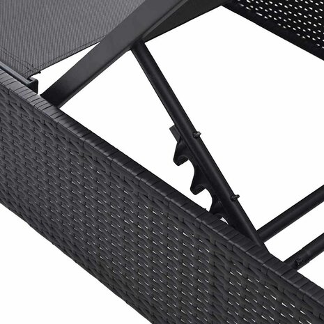 Ligstoel met kussen 1-persoon Zwart 60 x 200 x 27cm poly rattan