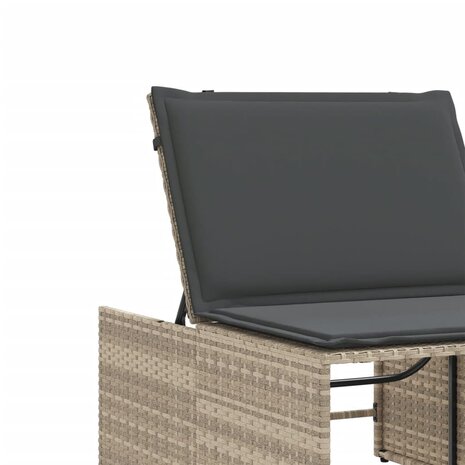 Ligstoelen 2 st met tafel lichtgrijs poly rattan