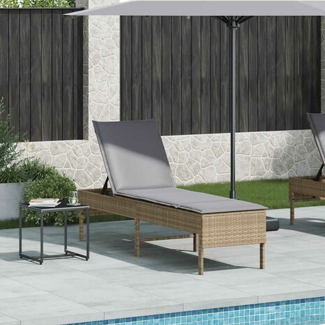 Ligstoel met kussen beige 55x200x44cm polyrotan