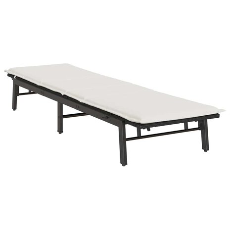 Ligstoel met kussen, zwart polyrotan